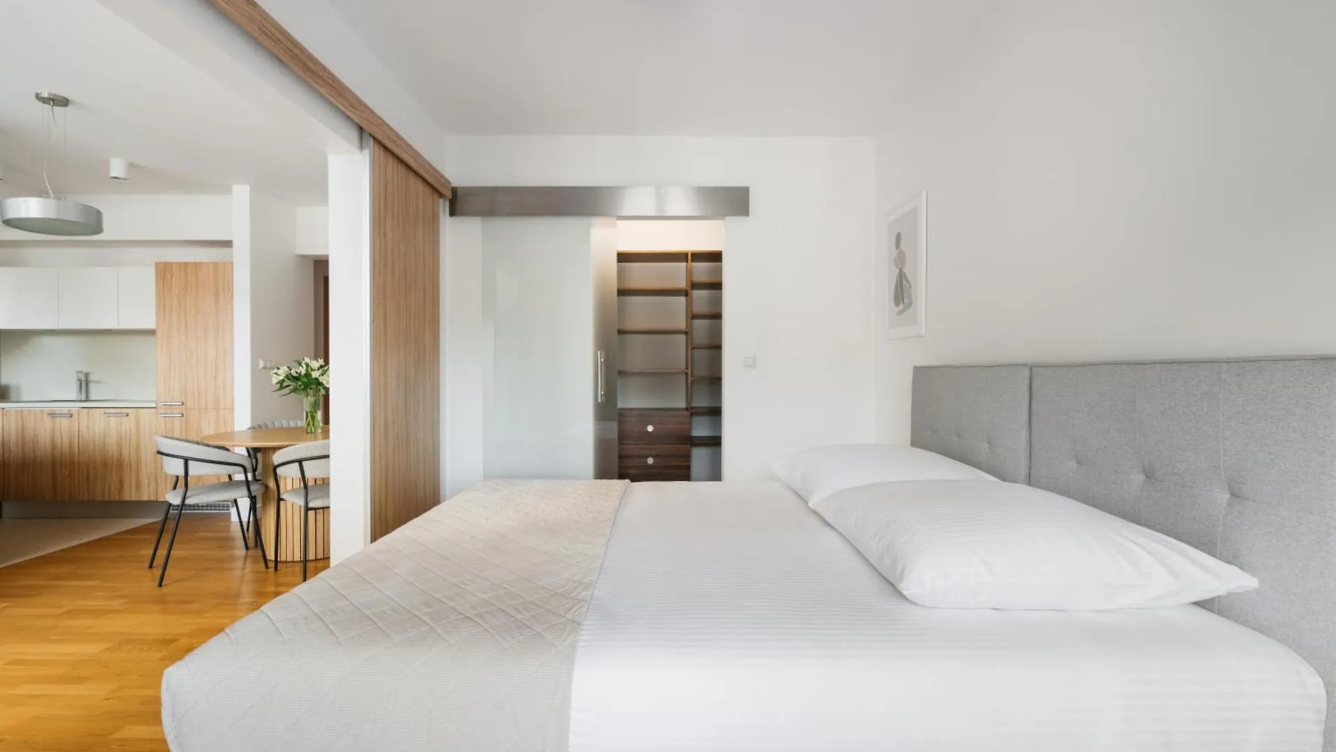 Native Apartments Kraszewskiego 26 Cracovia Polonia